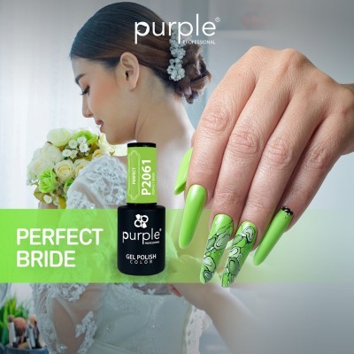 Verniz gel verde Purple P2061 e unhas compridas decoradas, com noiva ao fundo