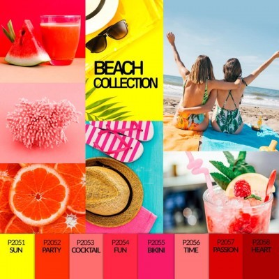 Colagem de imagens de verão e praia com frutas, bebidas, fatos de banho e acessórios