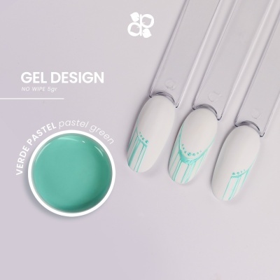 Três unhas artificiais com design em verde pastel e gel de unha verde pastel em recipiente aberto sobre fundo cinza claro