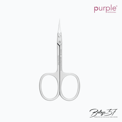 Tesoura de unhas pequena em metal prateado com lâminas finas e pontiagudas