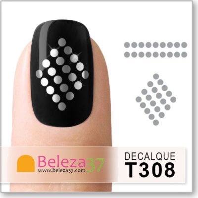 Unha preta com decalque branco em padrão losango