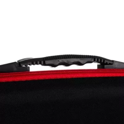 Pega de mala preta com fecho e costura vermelha