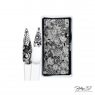 Placa para carimbo de unhas com padrões preto e branco e exemplos de aplicação