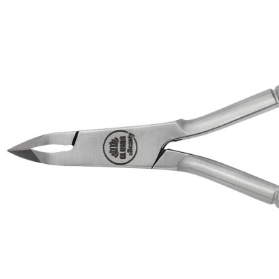 Alicate de metal prateado com selo Classic Line & Design