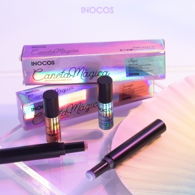 Batons e vernizes holográficos INOCOS Caneta Mágica em embalagens coloridas