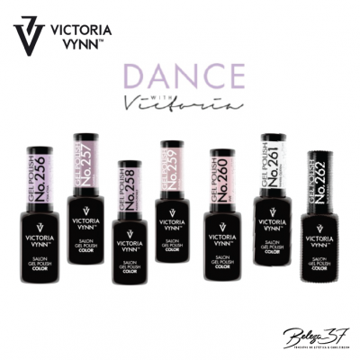 Seis frascos de verniz de gel VICTORIA VYNN com números e texto DANCE WITH Victoria no fundo branco
