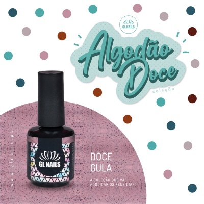 Verniz de unhas GL NAILS da coleção Algodão Doce cor Doce Gula sobre fundo branco com pontos coloridos