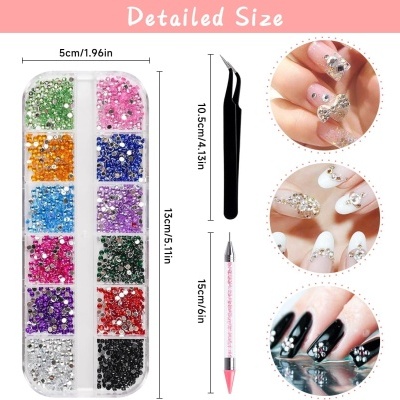 Kit de decoração de unhas com pedras brilhantes coloridas, pinça e ferramenta, e unhas decoradas.