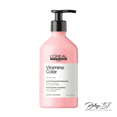 Frasco rosa de champô L'Oréal Professionnel Vitamino Color com bomba preta