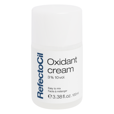 Frasco branco de creme oxidante RefectoCil 3% 10 vol.