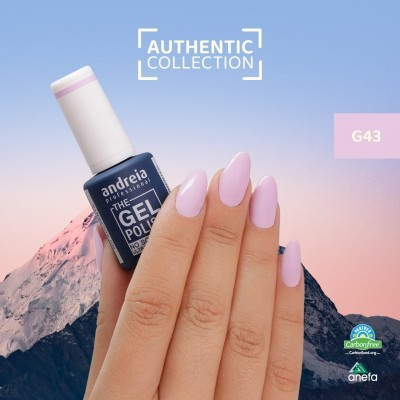 Verniz gel para unhas da marca andreia cor rosa claro com texto AUTHENTIC COLLECTION e G43 sobre fundo de montanhas.