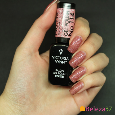 Frasco de verniz gel preto VICTORIA VYNN com unhas pintadas de rosa brilhante glitter
