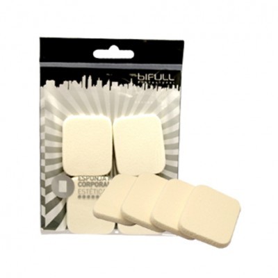 Esponjas corporais quadradas creme em embalagem plástico com texto