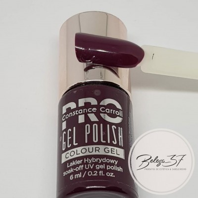 Frasco de verniz gel vinho escuro Constance Carroll com tampa dourada