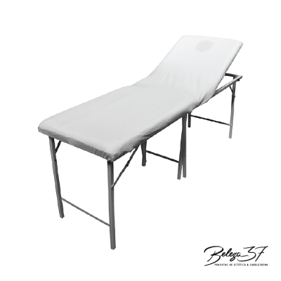 Cama de massagem branca com estrutura metálica cinzenta e orifício para o rosto