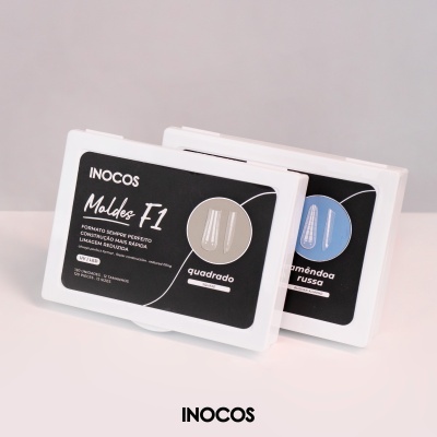 Dois frascos de verniz para unhas INOCOS com etiquetas preta e azul