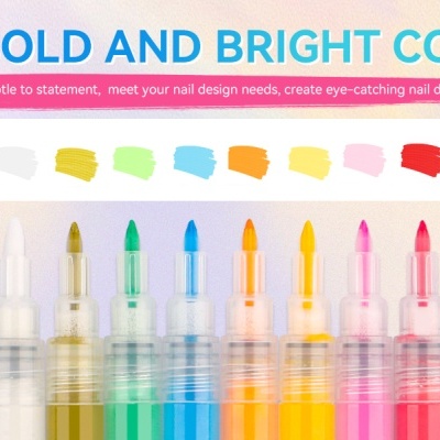 Doze canetas coloridas para unhas alinhadas com texto promocional em inglês acima