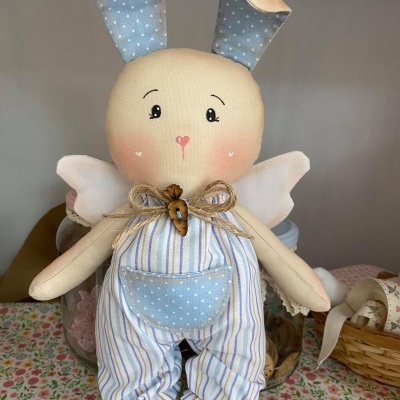 https://www.rutegranja.pt/product/angel-bunnie-menino