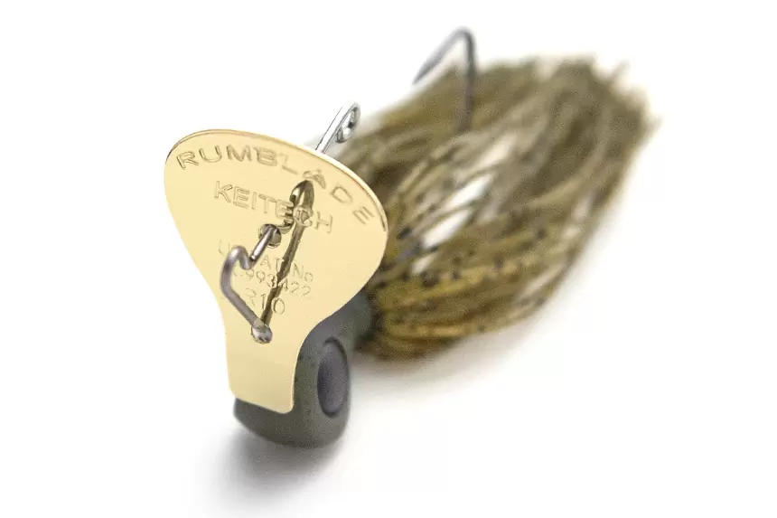 Keitech RumBlade Jig Isca de pesca com cabeça metálica dourada e franjas douradas