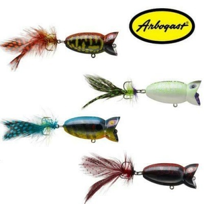 Conjunto de quatro iscos artificiais de pesca e logótipo Arbogast