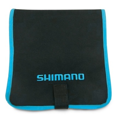 Estojo preto e azul com texto SHIMANO