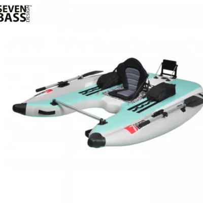 Barco insuflável catamarã Seven Bass cinzento, verde água e preto com assento almofadado