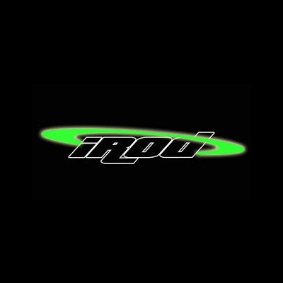 Logotipo com texto iRool em letras brancas e anel verde neon