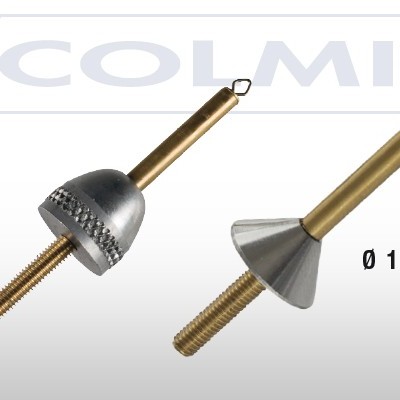 Dois pesos metálicos COLMIC para pesca, com bússola no topo, tamanhos 10mm e 12mm.