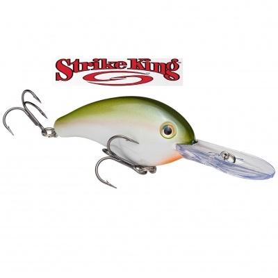 Isca de pesca verde e branca Strike King com anzóis e pala transparente