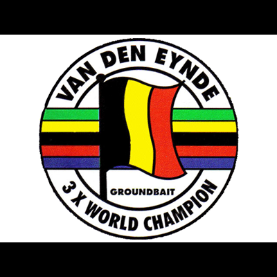 Emblema redondo com bandeira da Bélgica e texto VAN DEN EYNDE 3 X WORLD CHAMPION.