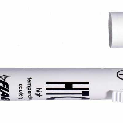 Caneta branca com texto preto e tampa removível