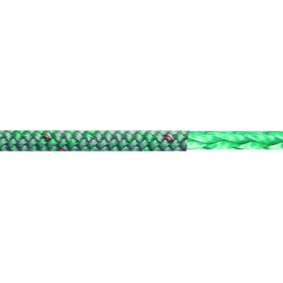 Corda trançada verde com seção solta em fundo branco