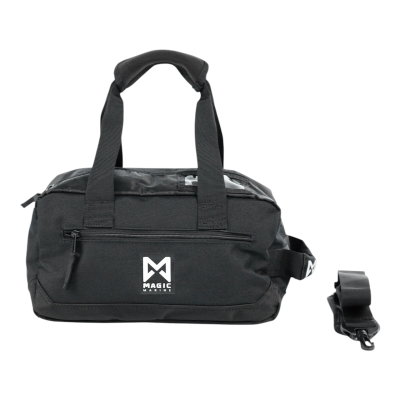 Mala desportiva preta com alças e bolso frontal, logótipo Magic Marine