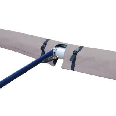 Capa cinzenta para asa de avião com fivelas e componente azul metálico