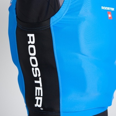 Colete desportivo azul e preto com logótipo ROOSTER