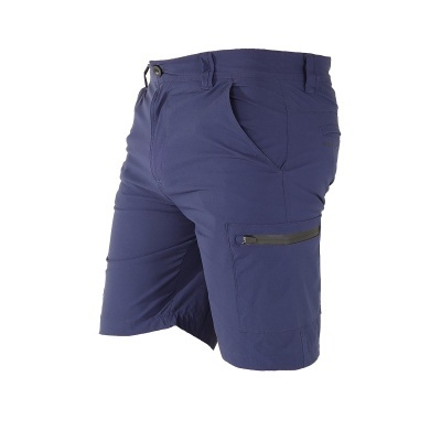 Calções azuis escuros com bolso lateral e fecho