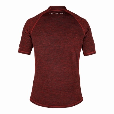 Camisola desportiva vermelha mesclada vista de trás.