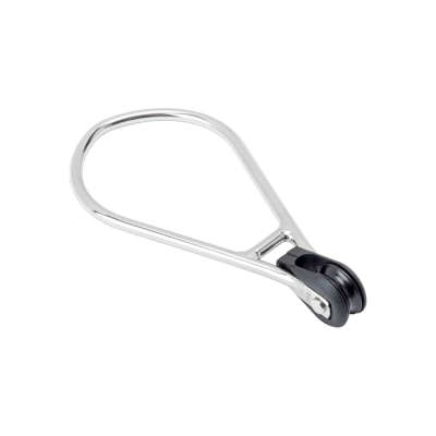 Talha metálica prateada com roldana preta sobre fundo branco