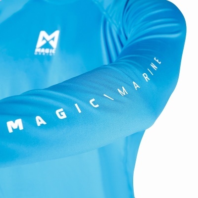Manga de mufa azul com texto branco MAGIC MARINE