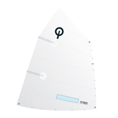 vela branca de barco de vela Optimist com marcações e texto