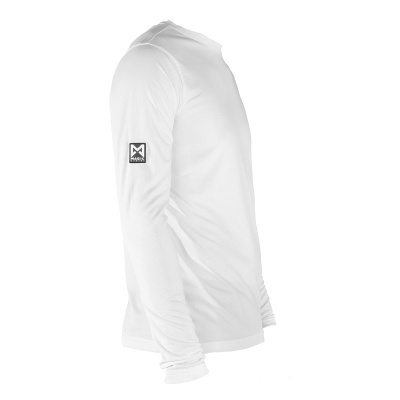 T-shirt branca de manga comprida com logotipo no braço esquerdo