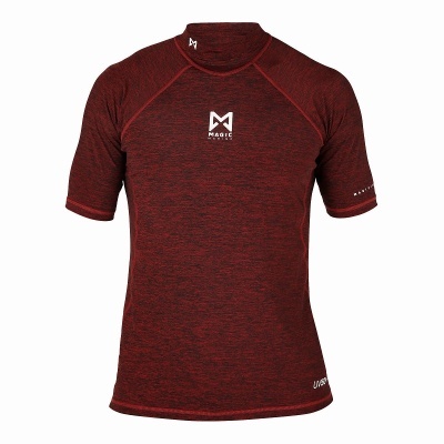 Camisola vermelha de manga curta com logótipo Magic e proteção UV50+