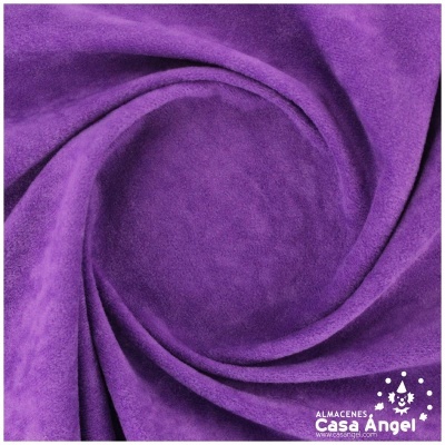 Tecido roxo aveludado com logotipo ALMACENES Casa Angel