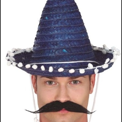 Chapéu azul estilo sombrero com pompons brancos e bigode preto postiço