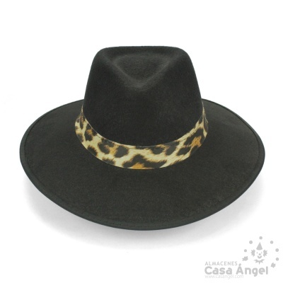 Chapéu preto de feltro com faixa animal print