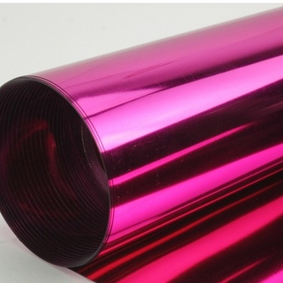 Rolo de película adesiva rosa metálica brilhante