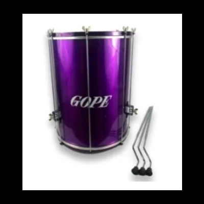 Tambor roxo metálico GOPE com três baquetas ao lado