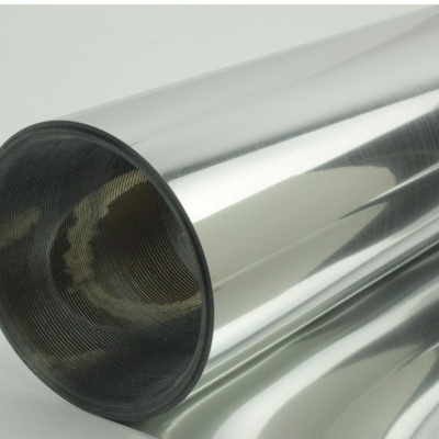 Rolo de película autocolante prateada com brilho