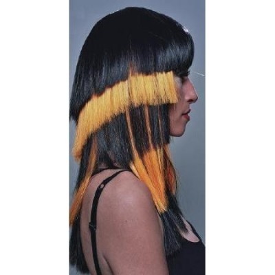 Perfil de mulher com cabelo preto e laranja em camadas e cortes rectos.
