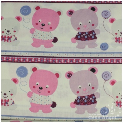 Tecido com padrão de ursos coloridos e balões sobre fundo branco